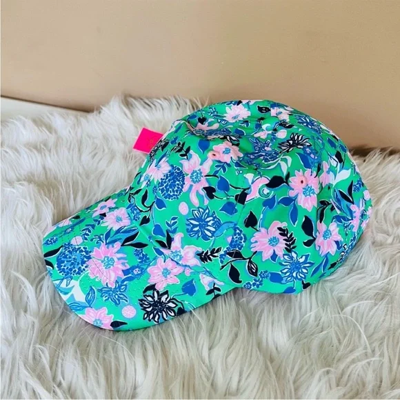 Lilly Pulitzer | Accessories | Lilly Pulitzer Run Around Hat  display picture 2